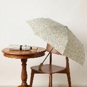 Parapluie Pliant pour Femme - Système d'ouverture Automatique - 8 Baleines en Fibre de Verre - Parapluie Pliant à Trois Volet - Résistant au vent - Poignée en Bois - Vert Olive