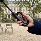 Parapluie Pliant pour Femme et Homme - 10 Baleines en Fibre de verre - Système d'ouverture Automatique - Résistant au vent - Poignée à Boucle - Noir