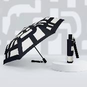 Parapluie pliant pour femme - Ouverture et fermeture automatiques - Résistant au vent - Poignée en bois d'érable - Graphique - Noir