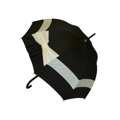 Parapluie long pour femme - CHANTAL THOMAS MADE IN FRANCE - Noir avec son noeud blanc crème